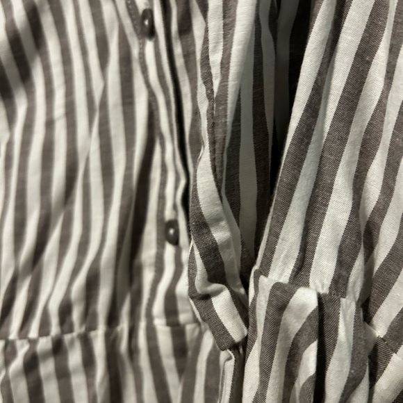 Torrid Taupe & White Stripe Poplin Shirt Dress in 2X - Picture 6 of 7